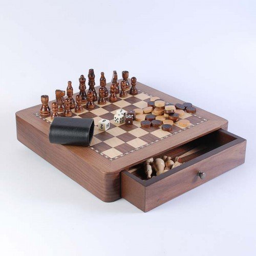 Набор: шахматы и нарды, орех (CS129-12)